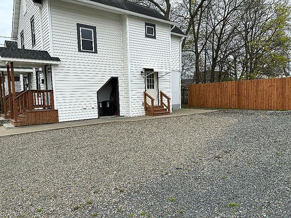 2nd image of 111 N Higgins Ave