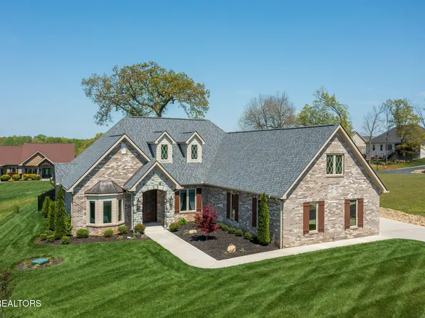 135 Hiwonihi Trl, Vonore, TN 37885