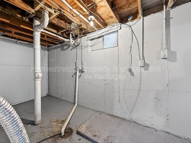 10409 Renfrew Dr — Photo 26
