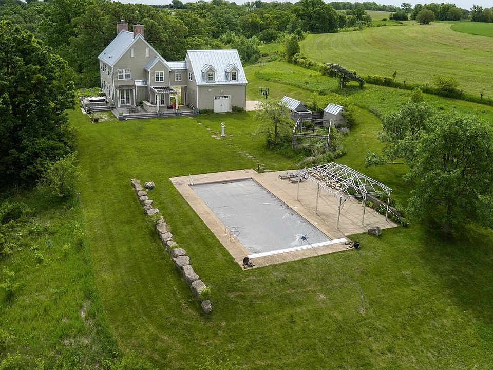 1st image of 4275 Norwegian Hollow Rd