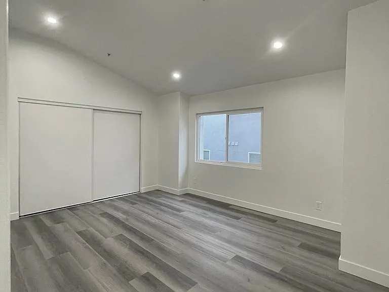 8828 Burnet Ave #8 — Photo 17