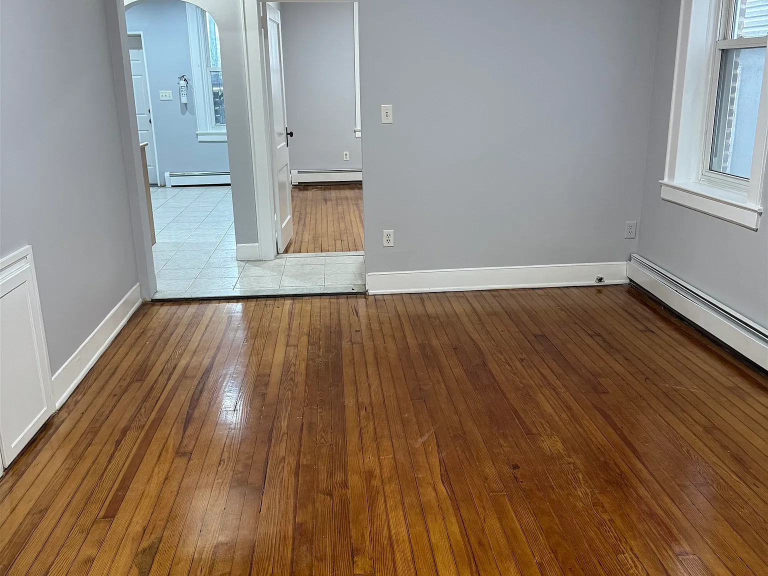 2 bed, 1.0 bath, $2,250 — Photo 2