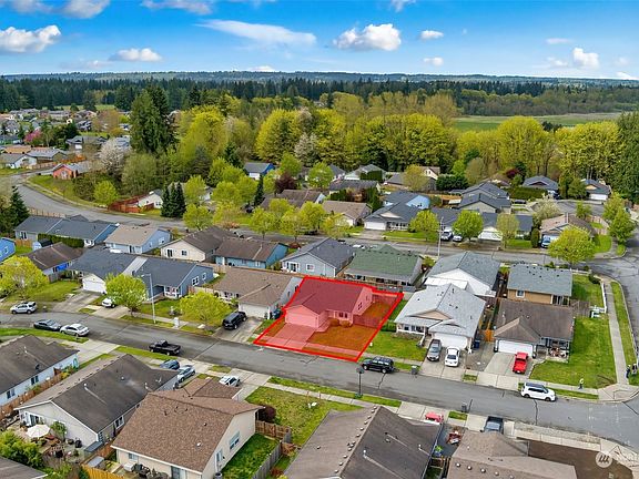 4th image of 19230 46th Avenue NE