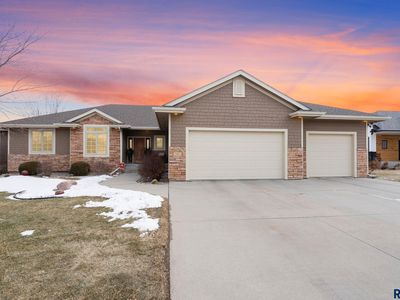 2412 S Purdue Ave, Sioux Falls, SD, 57106