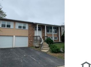 3868 Holly Ct, Country Club Hills, IL