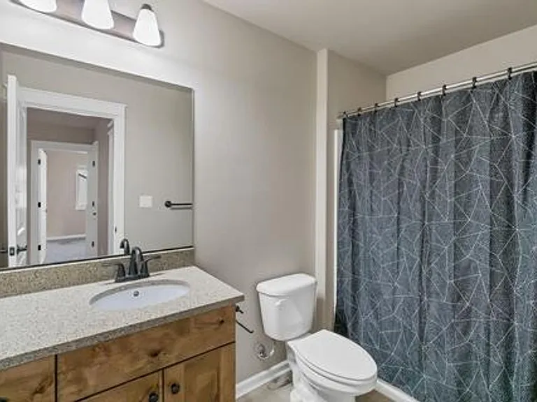 20774 NE Sierra Dr — Photo 14