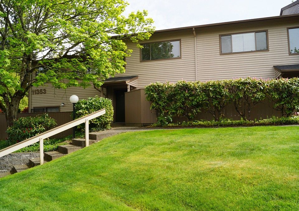 1st image of 11353 SE 211th Ln APT 72