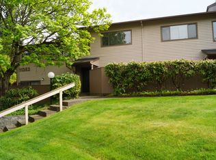 11353 SE 211th Ln APT 72, Kent, WA 98031