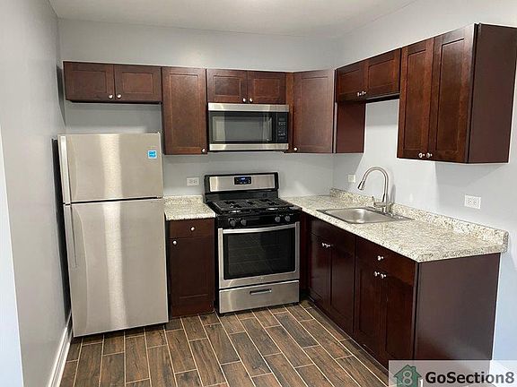 2nd image of 4342 W Washington Blvd #4
