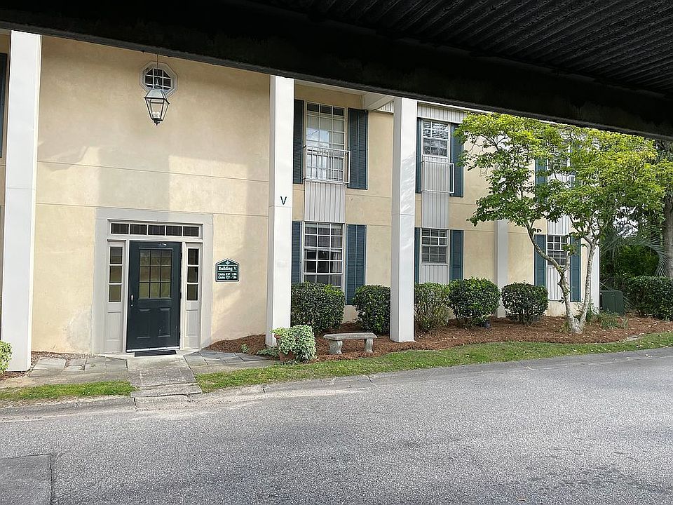 Front of right side