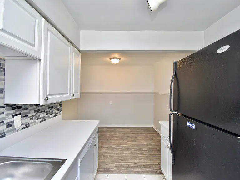 6142 Dryden Ave #4 — Photo 8