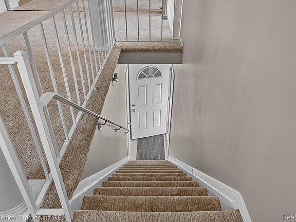 5th image of 23672 N Rockledge