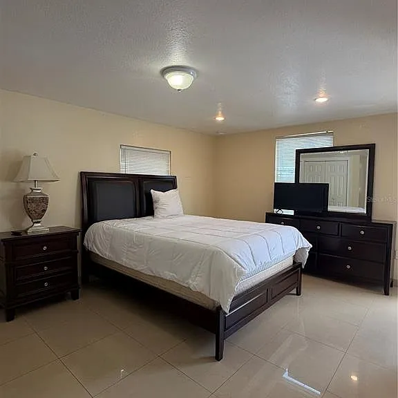 1212 E Columbus Dr #DOWN — Photo 4