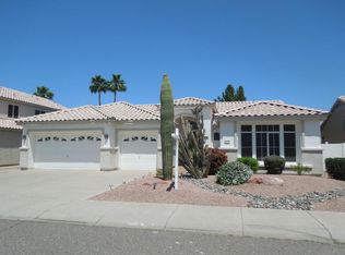 7440 W Candelaria Dr, Glendale, AZ 85310