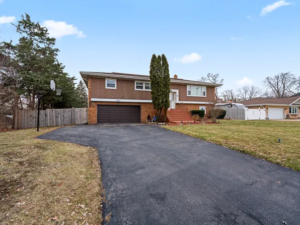 8111 W 91st St, Hickory Hills, IL 60457