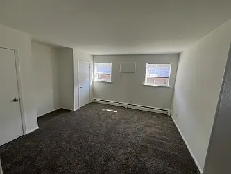 Gatehouse Apartments — Photo 10