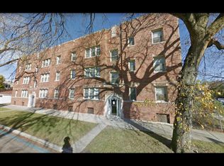 7617 S Blackstone Ave, Chicago, IL 60619