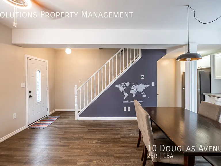 10 Douglas Ave — Photo 12