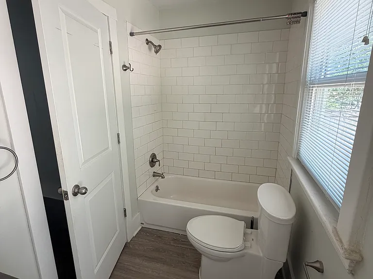 629 Lyon St NE #1 — Photo 19