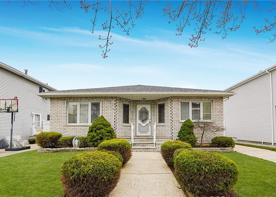 1st image of 341 Bartlett Ave