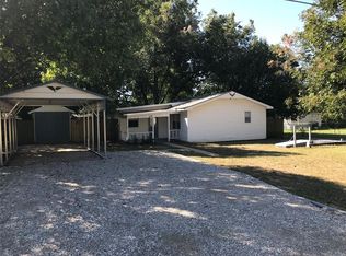 110 W Chestnut St, Noble, OK 73068