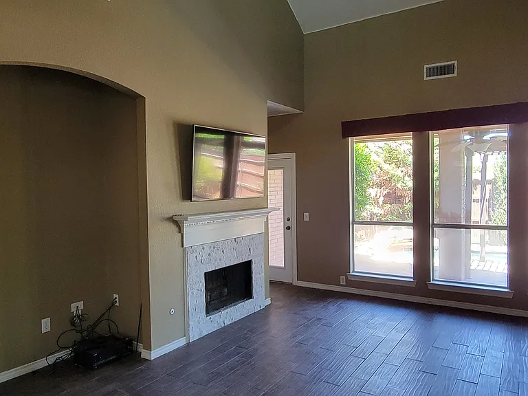 11744 Creekwood Dr — Photo 5