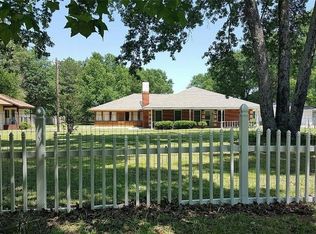 3414 Fm 69, Como, TX 75431