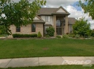 47968 Gladstone Rd, Canton, MI 48188