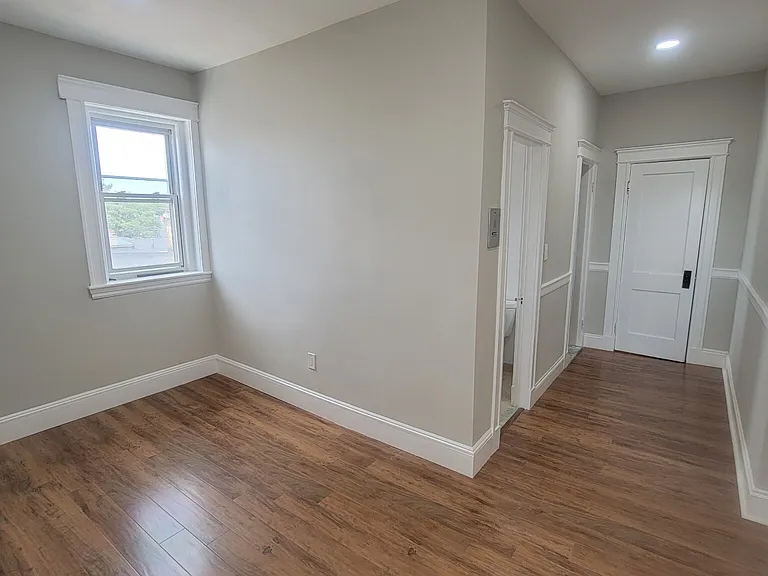 1197 Commonwealth Ave #22 — Photo 14