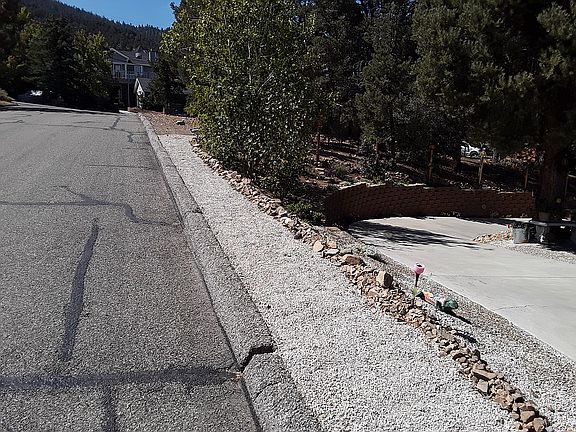 2nd image of 1240 Crestwood Dr