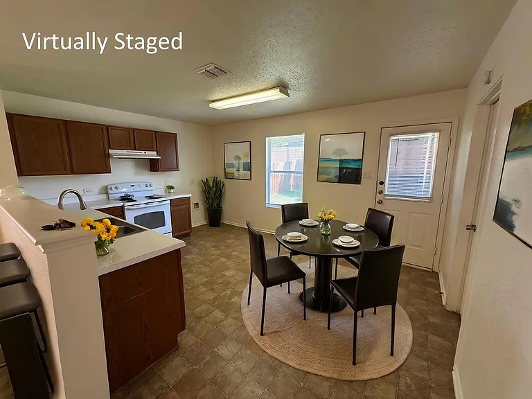 6848 Valley Creek Dr — Photo 14