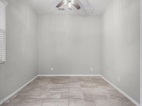 4th image of 2905 E ALOE Place