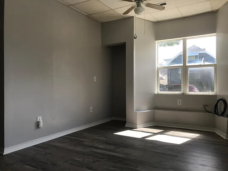 282 Gold St #1 — Photo 9