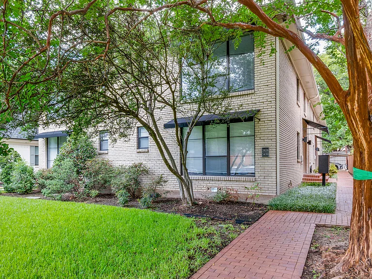 3434 McFarlin Blvd #D — Photo 2