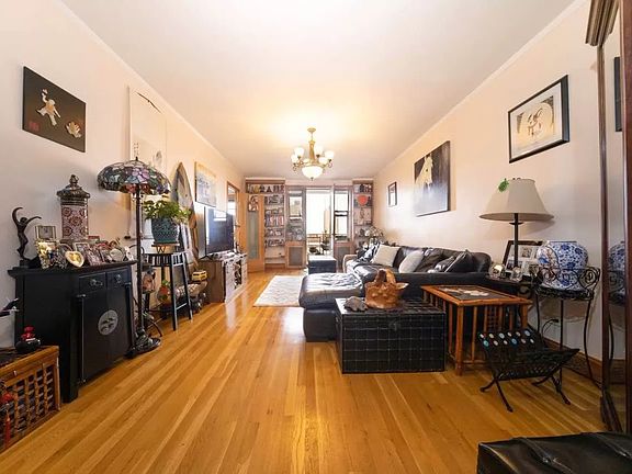 4th image of 104-20 68th Dr APT A61