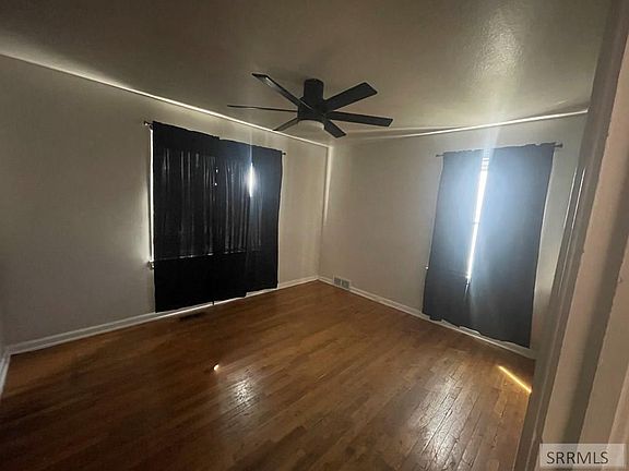 3rd image of 961 S Stout Ave