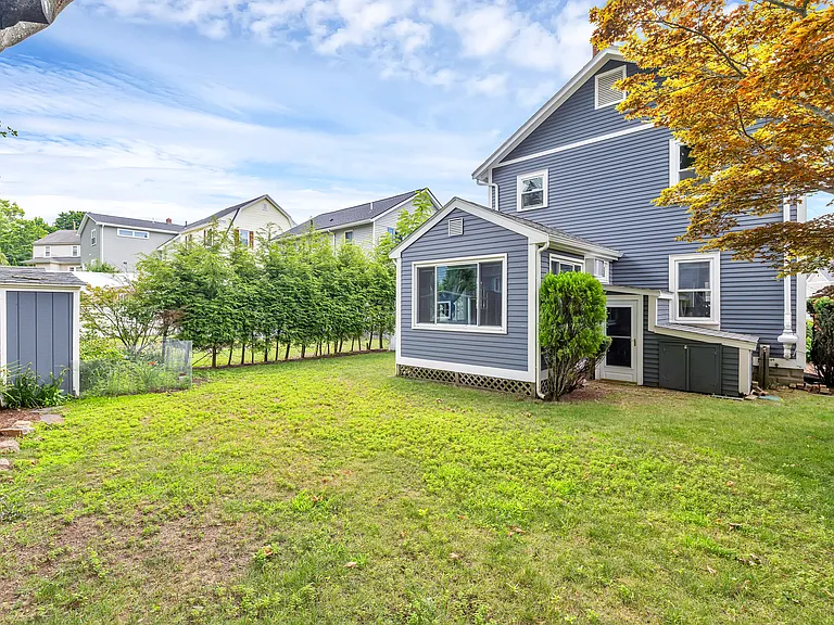 11 Upland Rd — Photo 26