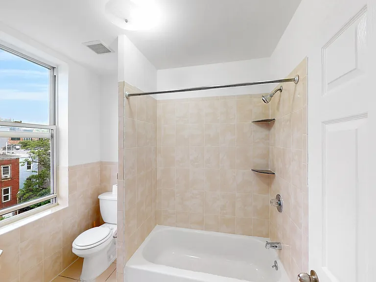 1644 Atlantic Ave #3 — Photo 6