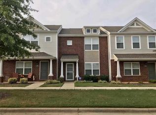 136 Woodsbrook Pl SW, Madison, AL 35756