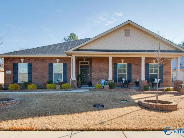7030 Regency Ln, Gurley, AL 35748