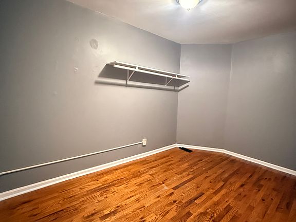 5th image of 718 N 2nd St