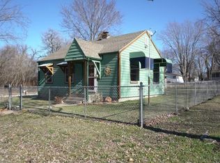 311 Shenandoah St #1, Webb City, MO 64870