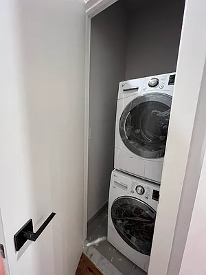 Rented by Highline Residential | media 43