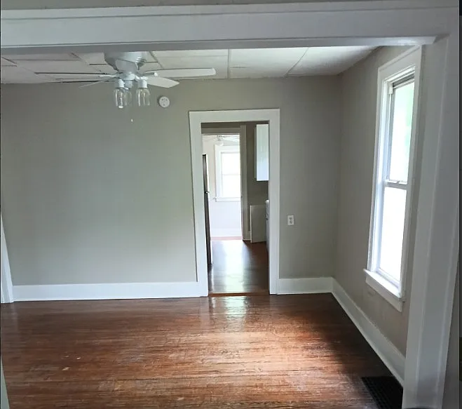 2 bed, $800 — Photo 4