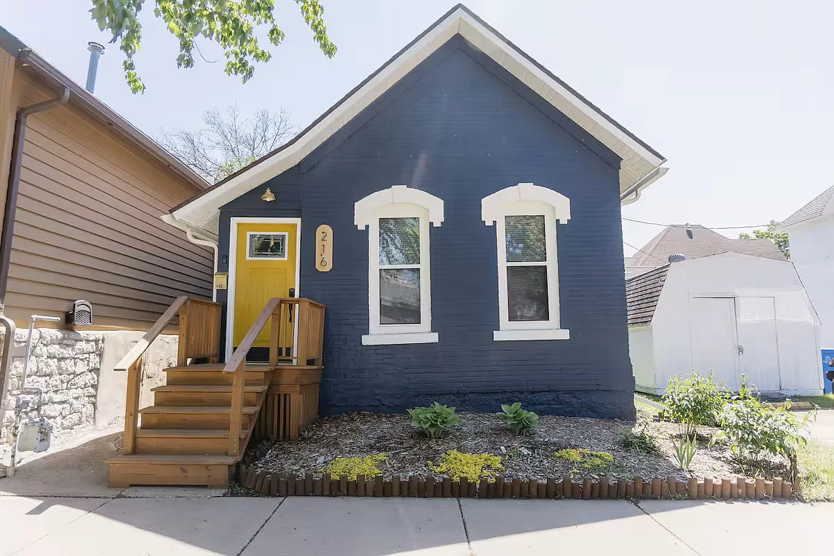 1 bed, 1197 sqft, $2,495 — Photo 2