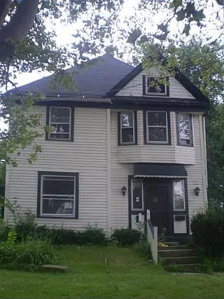 1327 Coit Ave photo 1