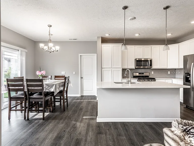 1711 Pelham Dr — Photo 30