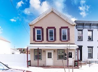 328 1st St, Troy, NY 12180