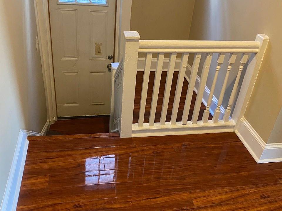 1st image of 535 Oakland Ave APT 2