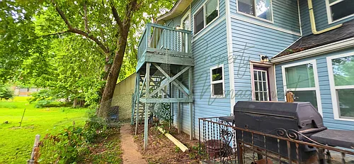 630 N Pleasant St Photo 1 630 N Pleasant St Photo 1